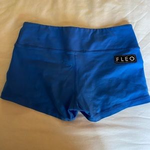 Fleo original shorts- Medium